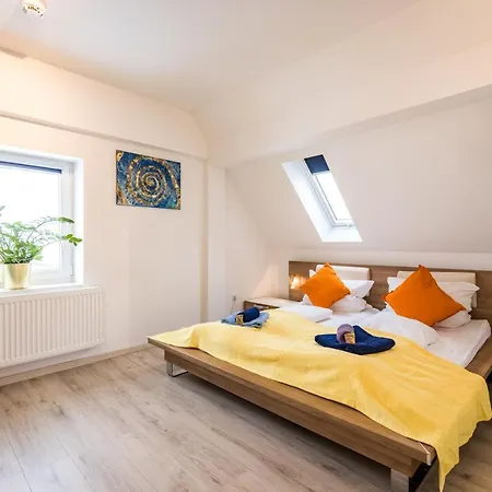 Arbio I Cozy Augsburg-lechhausen اوغسبورغ